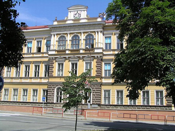 BUDOVA_VS_145938