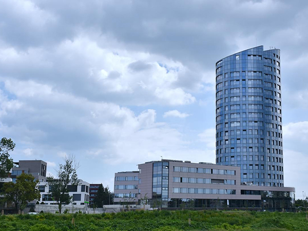 BUDOVA_VS_22058