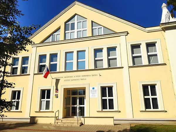 BUDOVA_VS_180790