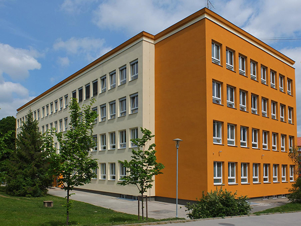 BUDOVA_VS_146075