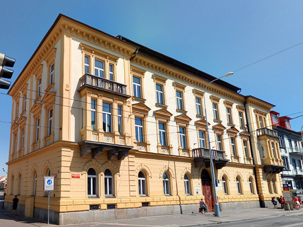 BUDOVA_VS_180894