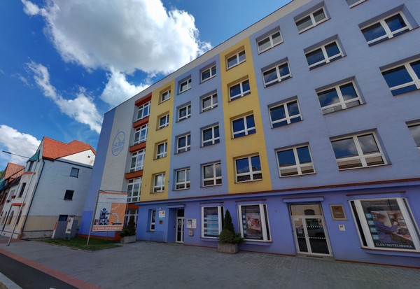 BUDOVA_VS_146560