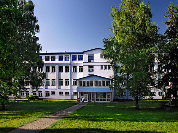 BUDOVA_VS_145983