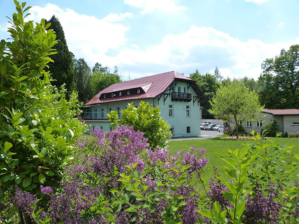 BUDOVA_VS_145829