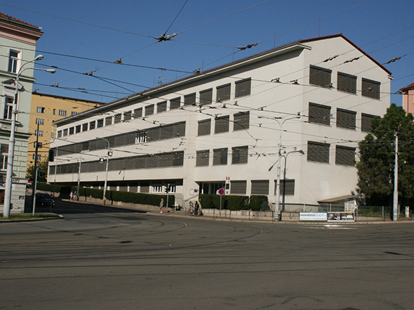BUDOVA_VS_180799