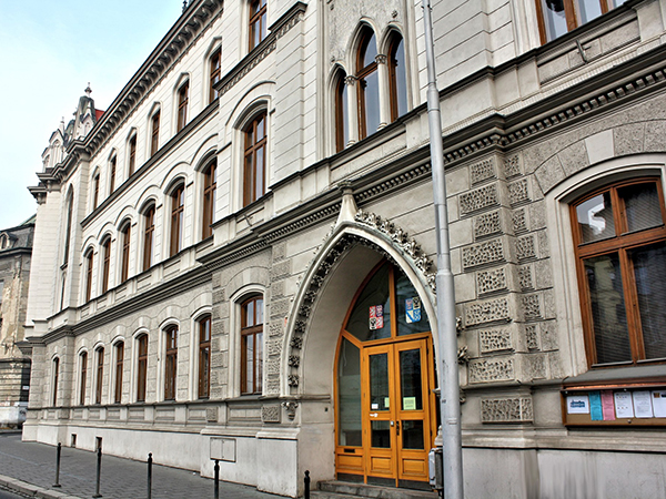 BUDOVA_VS_23555