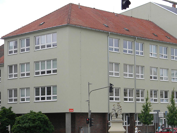 BUDOVA_VS_180824