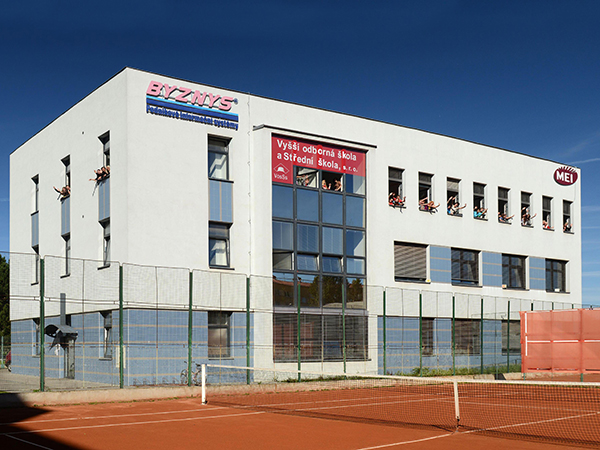 BUDOVA_VS_143170