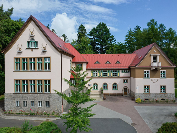 BUDOVA_VS_180868