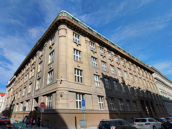 BUDOVA_VS_313332