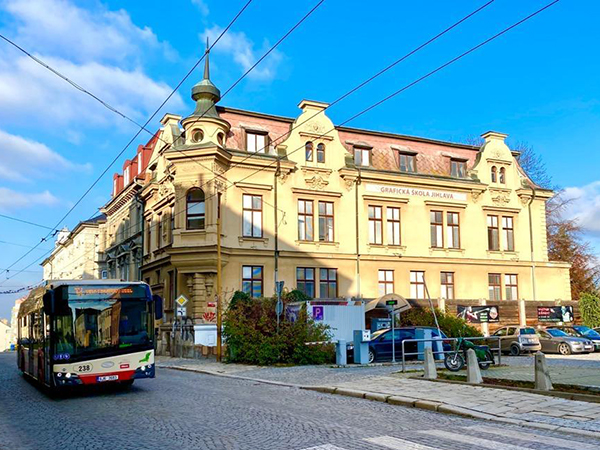 BUDOVA_VS_180850