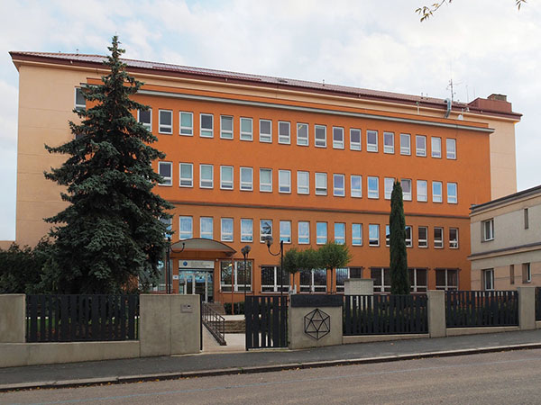 BUDOVA_VS_180768