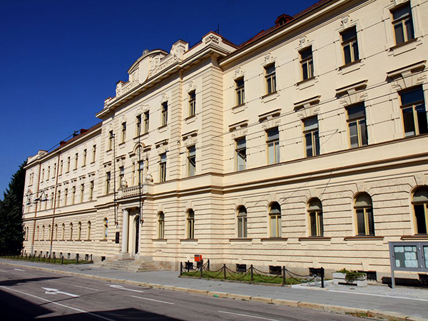 BUDOVA_VS_22402