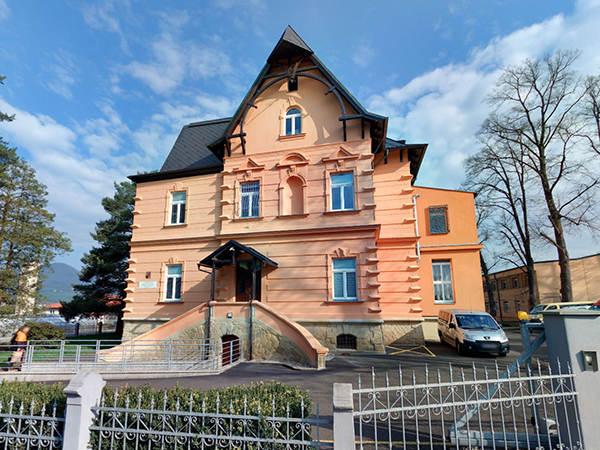 BUDOVA_VS_145793