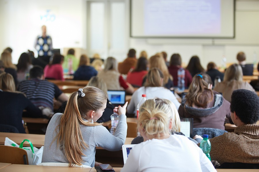 pr �l�nek v�o studenti 9 2015