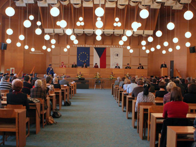vse_fm_foto_aula_400